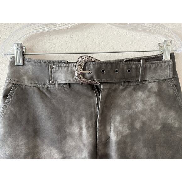 Fashion Nova Gray Western Moves Convertible Faux Leather Pants Women’s Medium - Picture 5 of 12